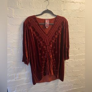 Johnny Was Rust Velvet Tunic Top. Size Small